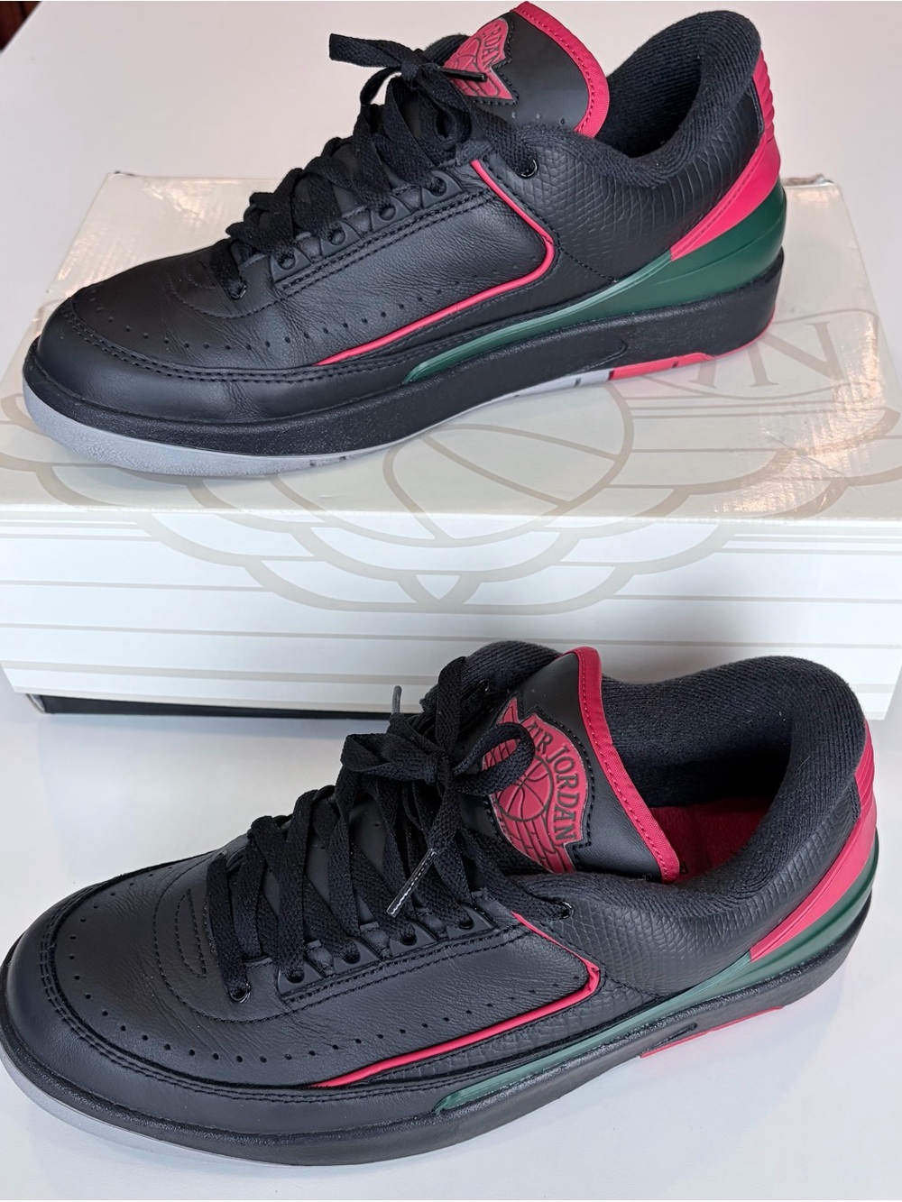 Air Jordan 2 Retro Low Christmas Men’s Size - 9